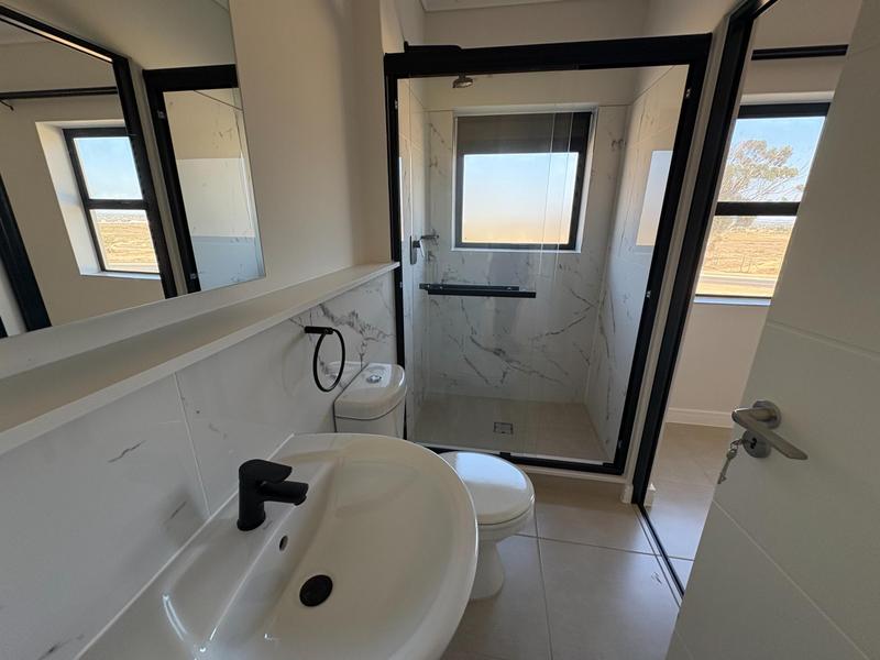 To Let 2 Bedroom Property for Rent in Richwood Western Cape